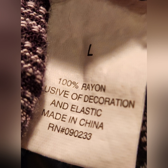 Knit Casual Tank Top - Picture 6 of 6